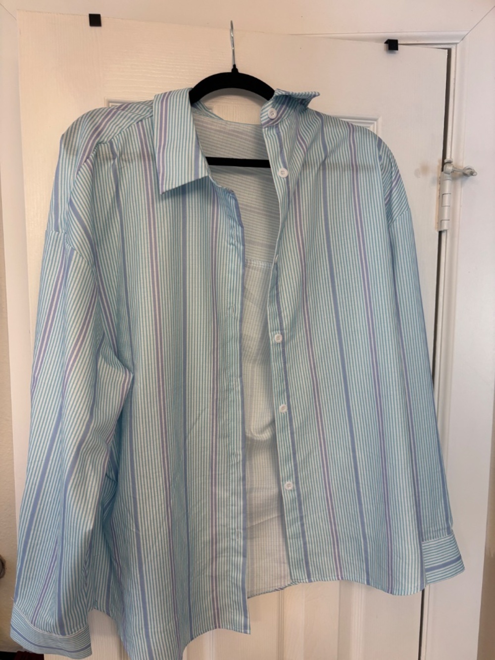 Blue button down - Large - Picture 2 of 2
